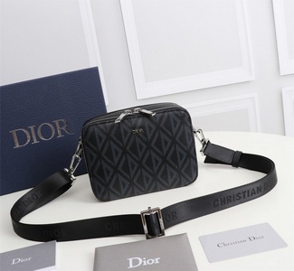 DIOR Handbags 867